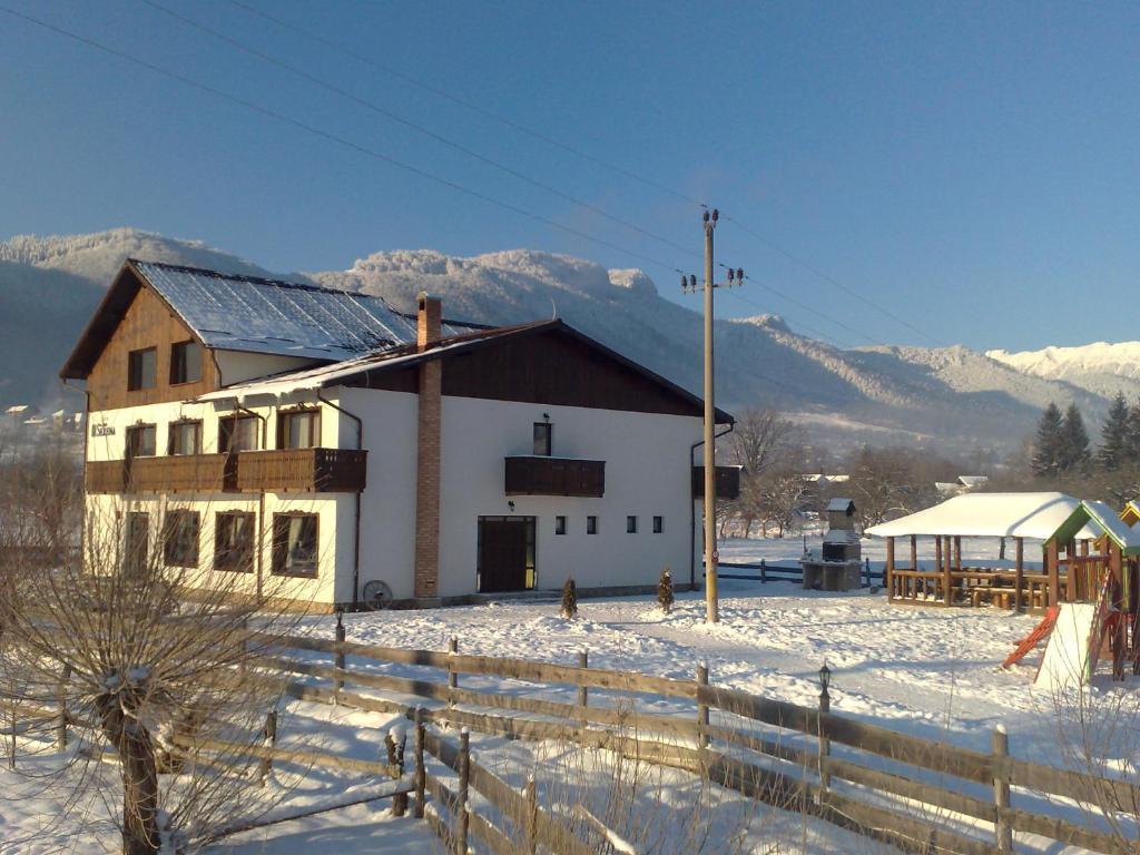 Serena Guesthouse Bran Bran  Dış mekan fotoğraf